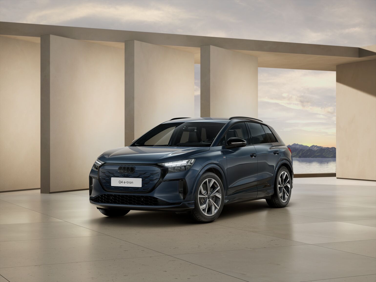 Q4 e-tron S line Plus