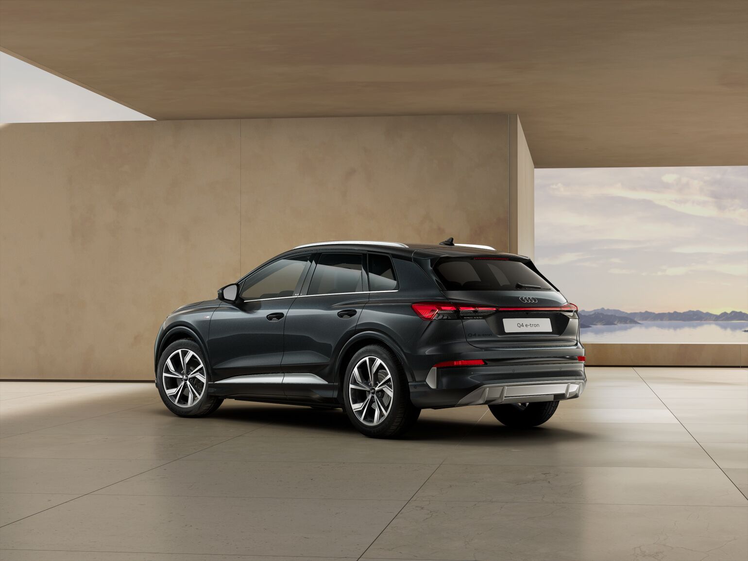 Q4 e-tron S line Plus