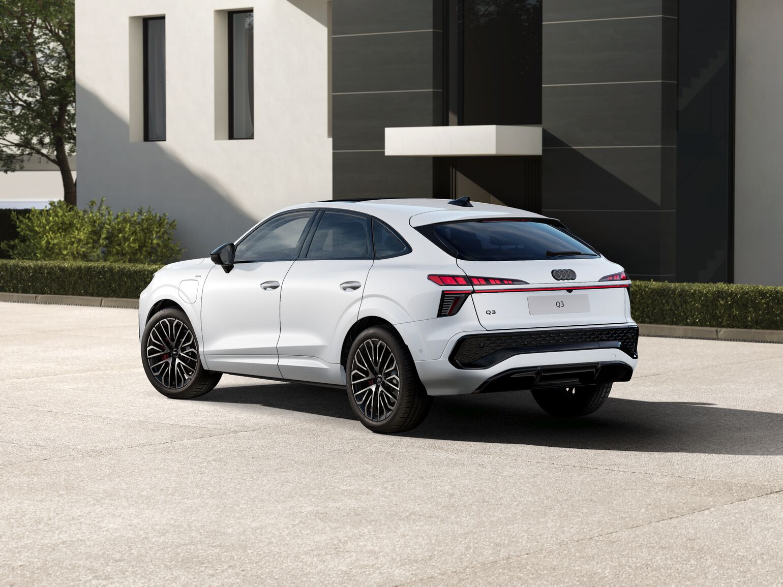 Nouvelle Q3 Sportback e-hybrid S line Plus