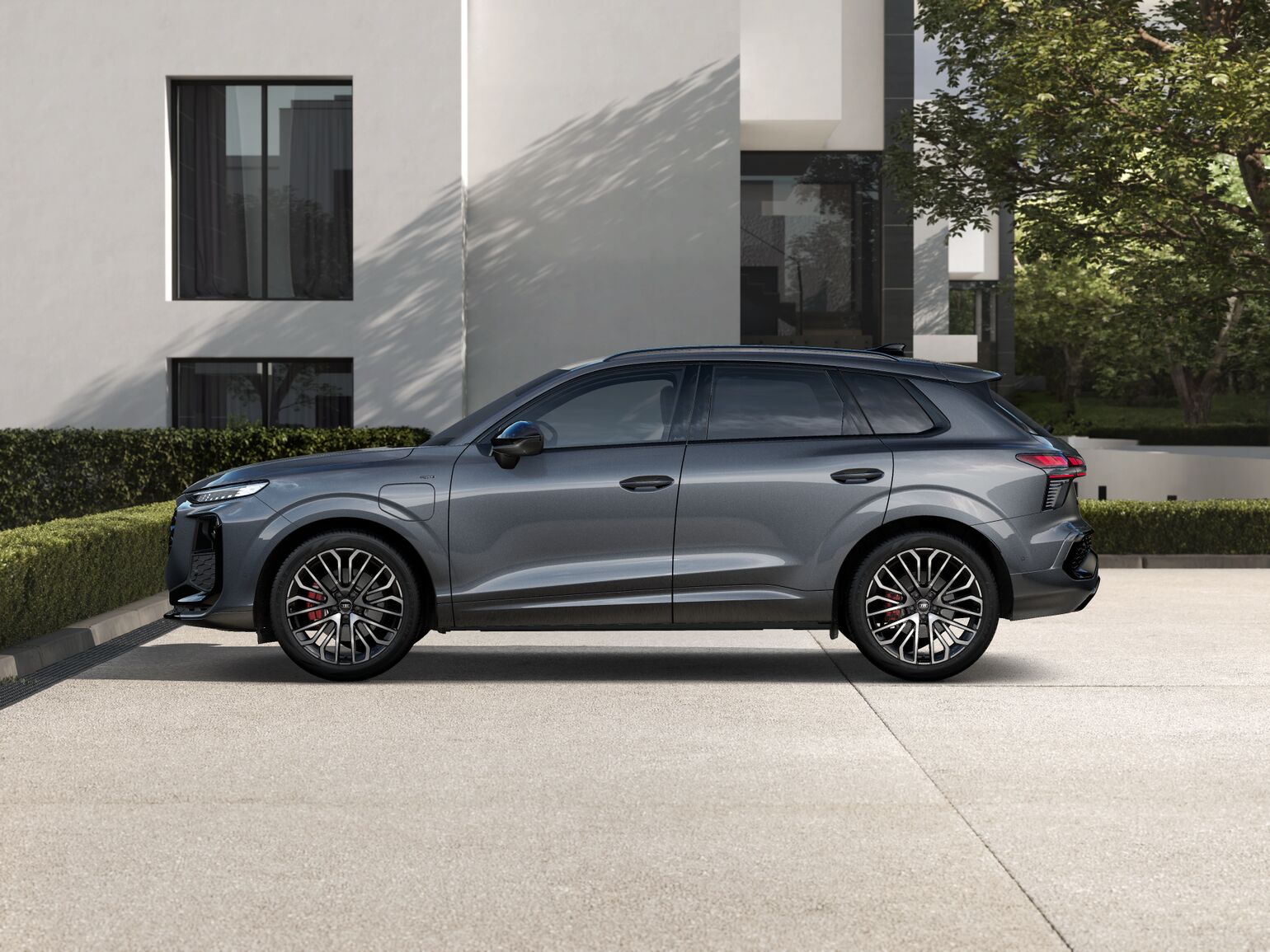 Nouvelle Q3 e-hybrid S line Plus