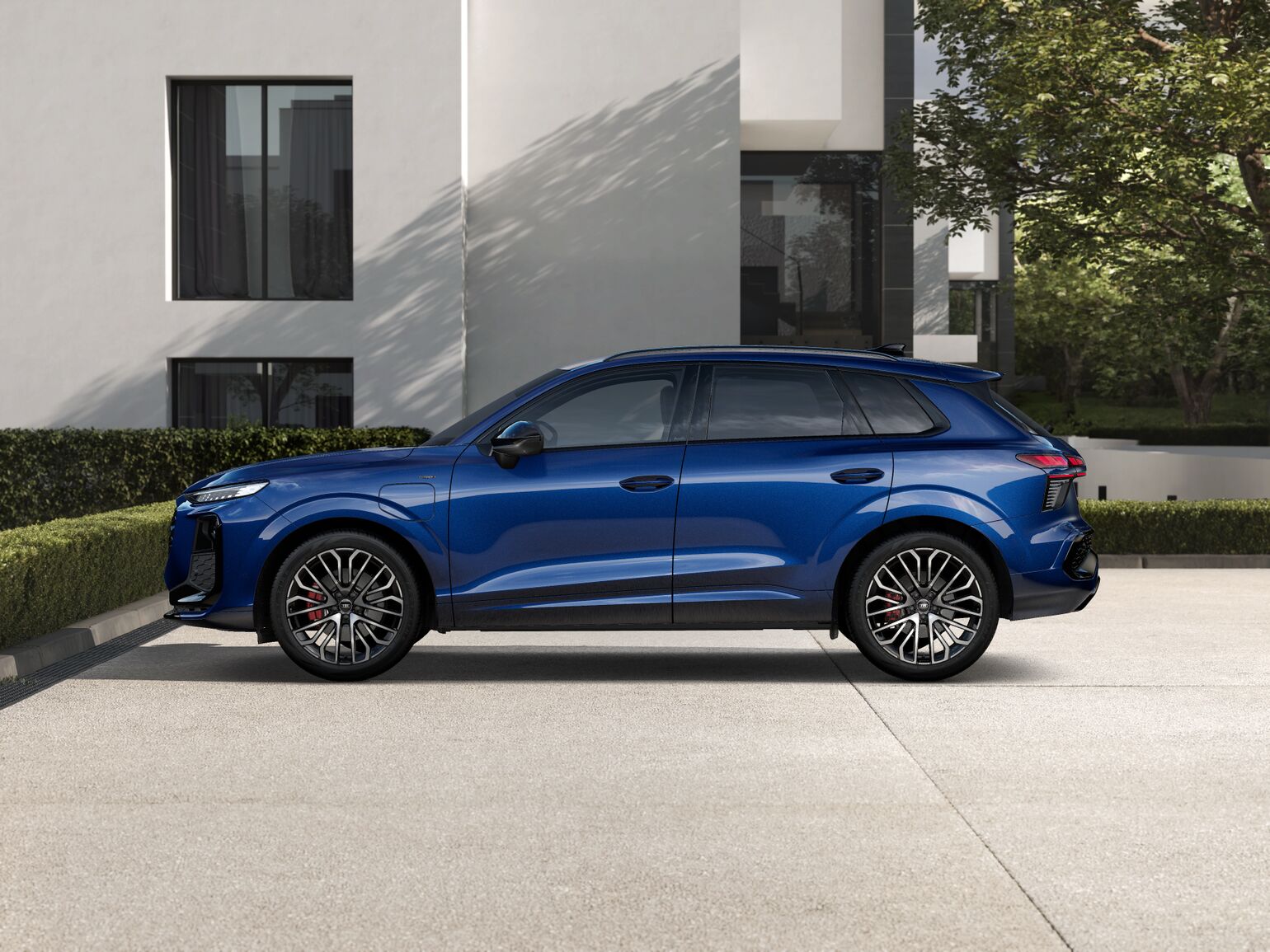 Nouvelle Q3 e-hybrid S line Plus