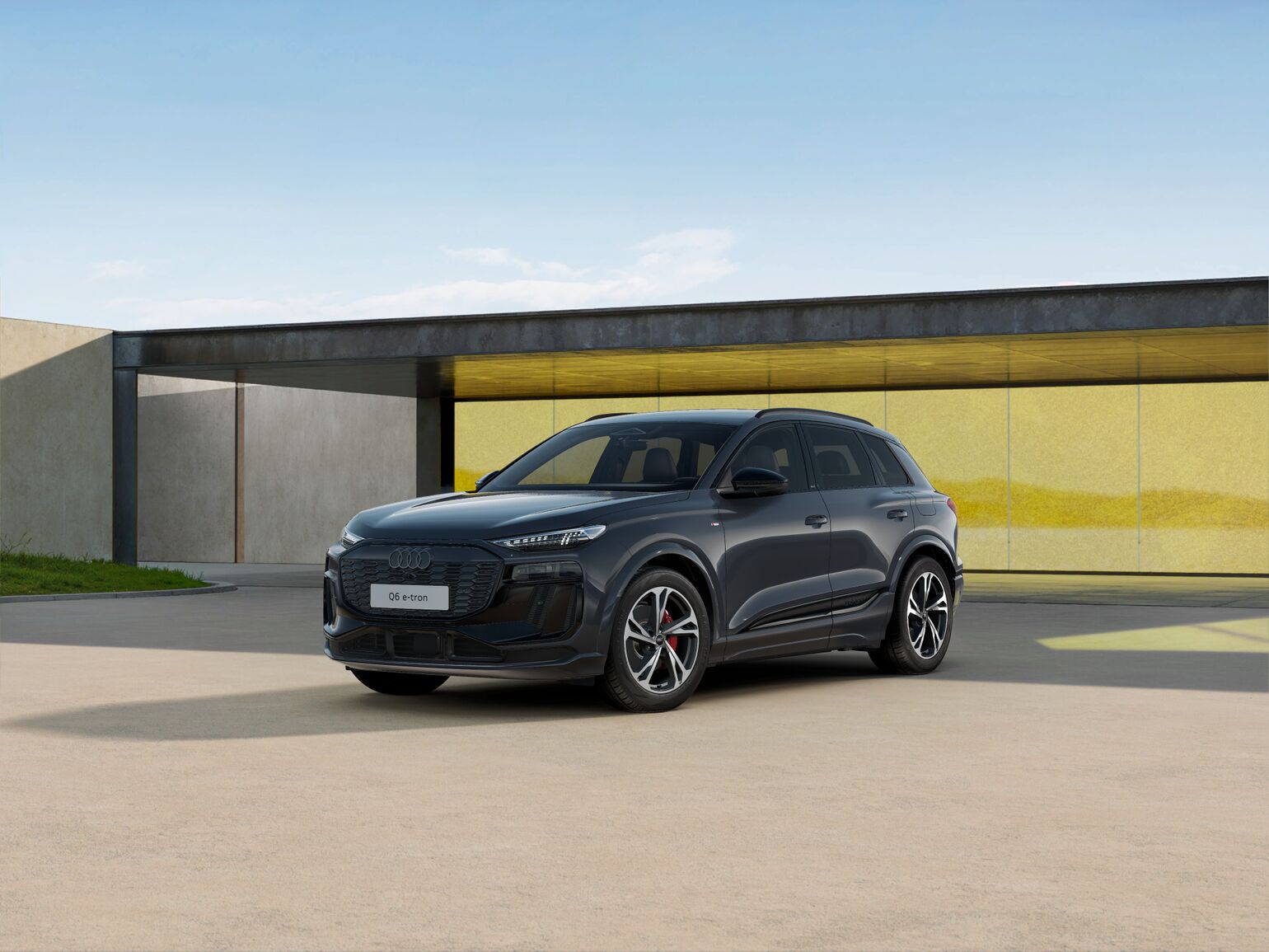 Q6 e-tron S line